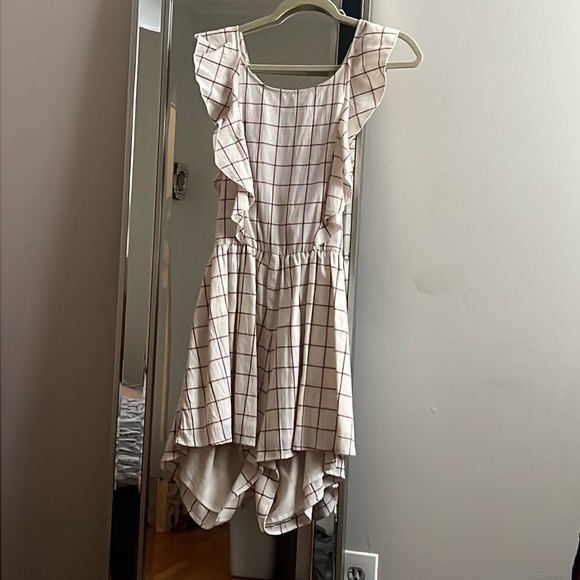 Romper - Picture 2 of 4